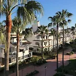Apartamento - Sleeps 6 Pool & Private Terrace