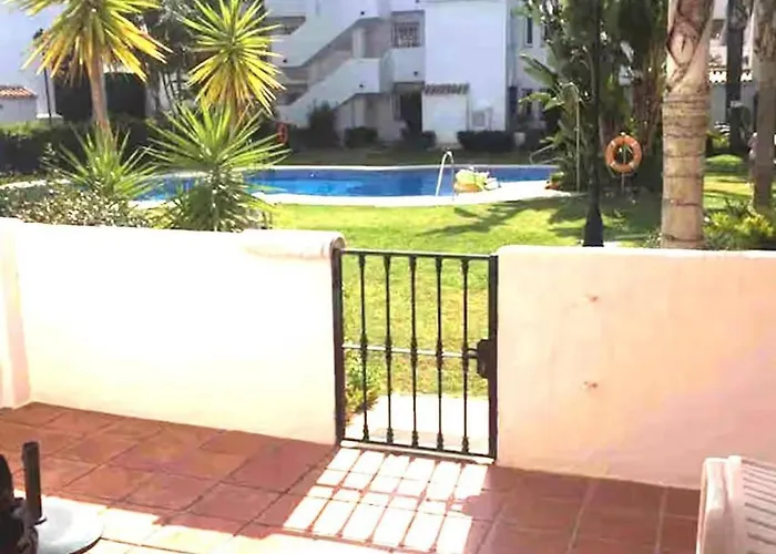 Appartement - Sleeps 6 Pool & Private Terrace *